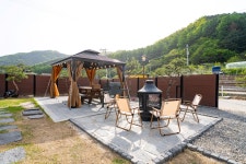 숲속작은집 펜션