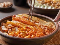 팔조령김치찜 율하점