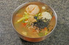 만두전골과 칼국수 미가온