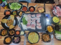 조선꽃돼지