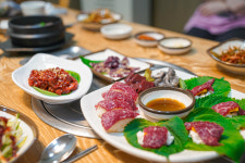 한우돈마루 금호점