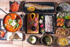 회쳐모여 유성본점