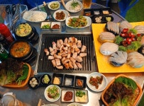 깜보네고기랑회랑