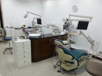 유엔아이치과의원