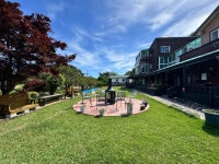 자라는나무펜션