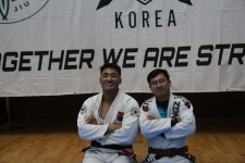 팀타이런트 오피셜짐