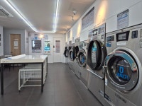 더런드리 셀프빨래방 아이스크림스토리 은평신사점