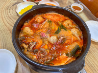 경성만두요리전문점