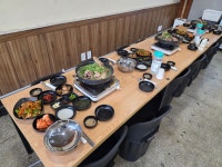 유리네 돌판생삼겹