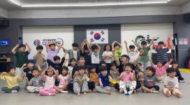 국가대표부부다정태권도장