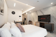 르컬렉티브 강남 예술의전당 시그니티