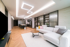 르컬렉티브 부산역