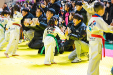 테이크원 태권도