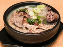 토담돼지국밥