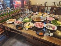 중경골목훠궈양꼬치무한리필