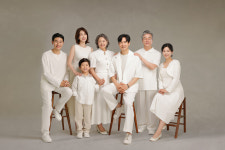 화이트스튜디오, 화이트사진관