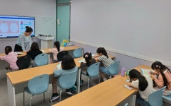 리틀팍스어학원 대전용문센터