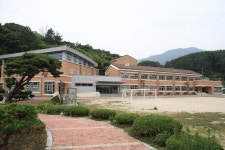산내초등학교