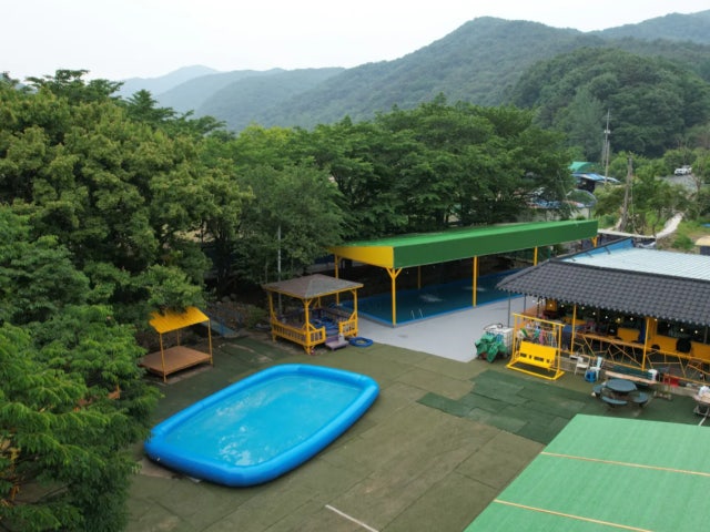 레트로카페펜션