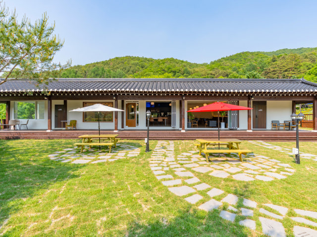 팔봉수피아 카페