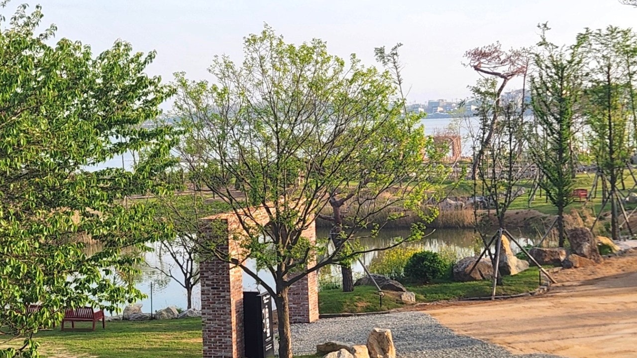 러브썸팜 카페
