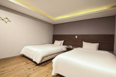 씨제이관광호텔