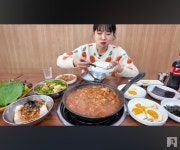 상돈이비빔돼지 본점