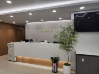 용한신경외과의원