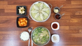 서가네 닭곰탕 닭칼국수 전문점