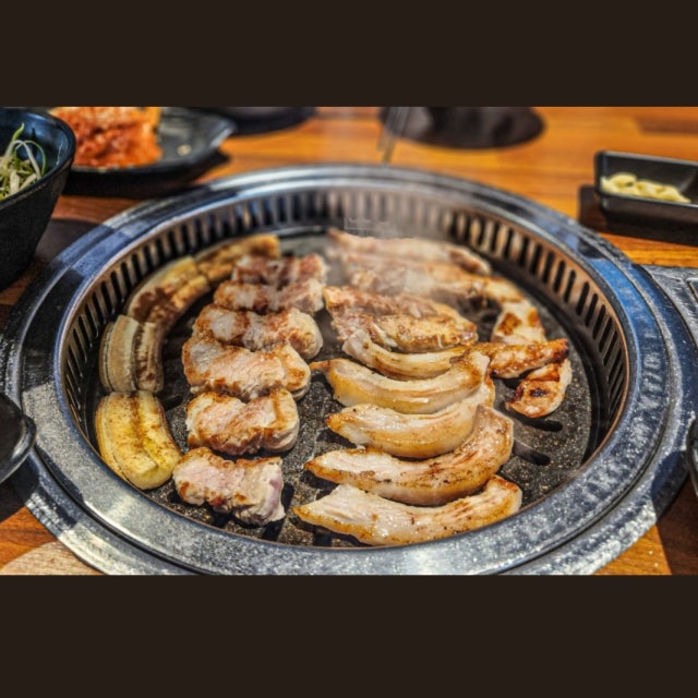 세겹살 돼지고기구이 대표 사진