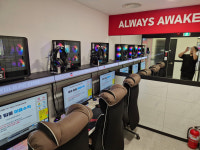 욜로PC방 본리직영점