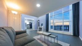 블루엔화이트펜션