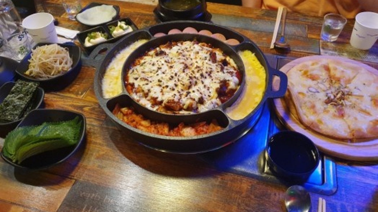 치즈퐁당쭈꾸미 봉덕점