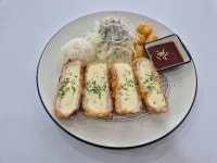 아침 해장 육개장 칼국수 먹는날 밀양점