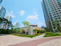 더제니스프로부동산공인중개사사무소