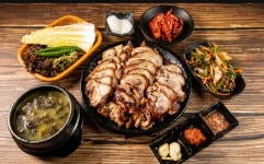 내돼지족발보쌈