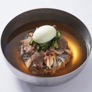 물냉면