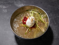 소백산영주한우 제주흑돼지 맛있는동두천부대찌개