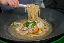통큰솥뚜껑닭볶음탕 방배역점