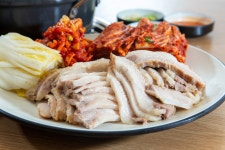 오늘보쌈칼국수 왕십리본점