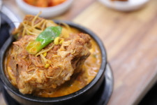 명가호돌이감자탕 청주복대점