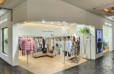 러브앤쇼 엔터식스 왕십리점