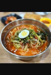 돈까스랑 칼국수랑