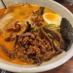 뎅뎅뎅 연어와 덮밥 라멘 궁동본점