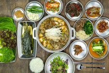 솔밭생수식당