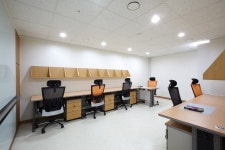 헤드오피스비즈니스센터 교대점