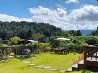 숲속빨간벽돌집