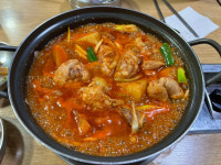 성너머집
