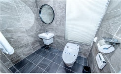 뷰띠끄 헤르츠호텔