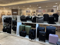 아메리칸투어리스터 뉴코아아울렛 괴정점